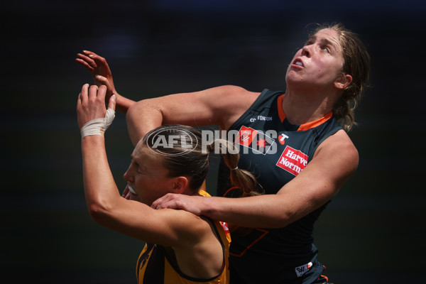 AFLW 2024 Round 08 - Hawthorn v GWS - A-55341984