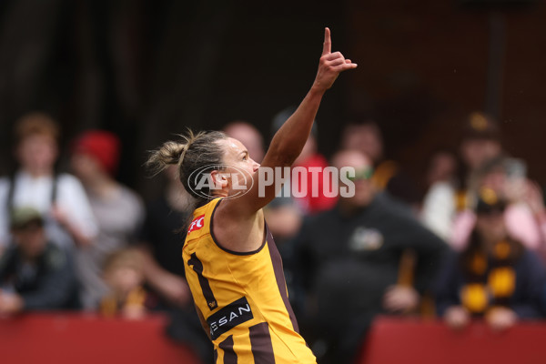 AFLW 2024 Round 08 - Hawthorn v GWS - A-55342035