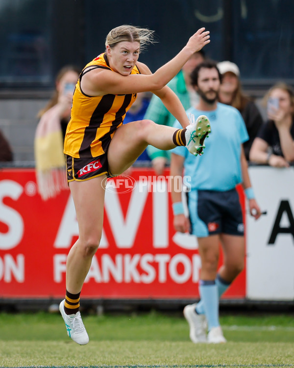 AFLW 2024 Round 08 - Hawthorn v GWS - A-55343059