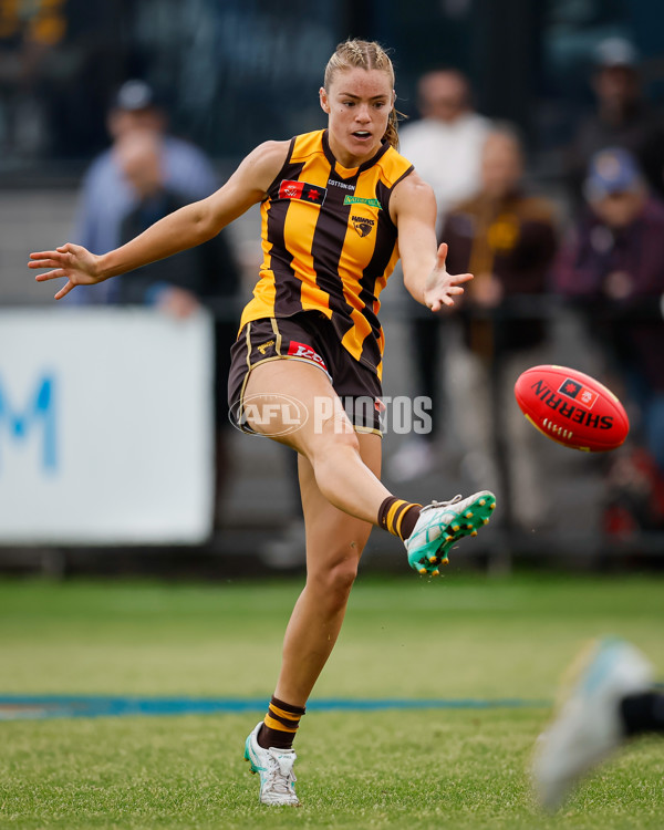 AFLW 2024 Round 08 - Hawthorn v GWS - A-55344378