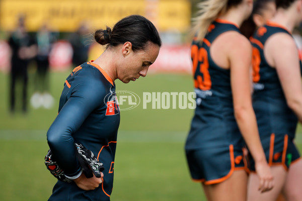 AFLW 2024 Round 08 - Hawthorn v GWS - A-55344423