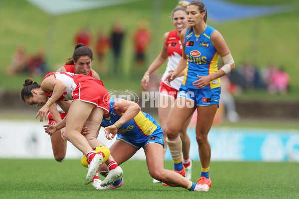 AFLW 2024 Round 08 - Sydney v Gold Coast - A-55345664