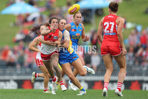 AFLW 2024 Round 08 - Sydney v Gold Coast - A-55345667