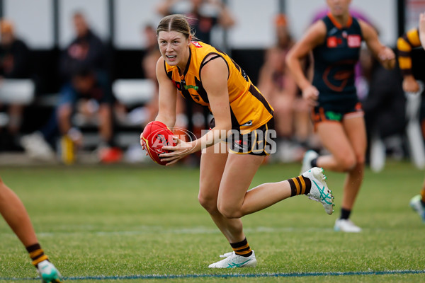 AFLW 2024 Round 08 - Hawthorn v GWS - A-55347009