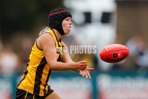 AFLW 2024 Round 08 - Hawthorn v GWS - A-55347025