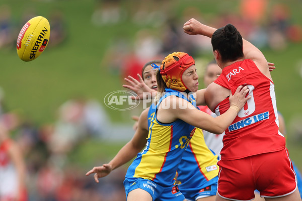 AFLW 2024 Round 08 - Sydney v Gold Coast - A-55347070