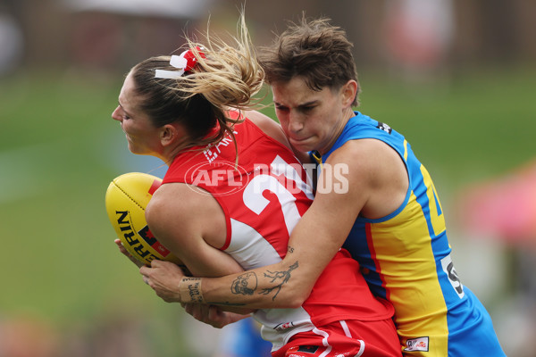 AFLW 2024 Round 08 - Sydney v Gold Coast - A-55347078