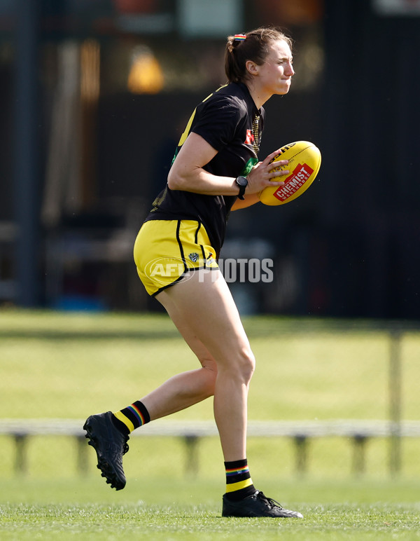 AFLW 2024 Round 08 - Melbourne v Richmond - A-55348823