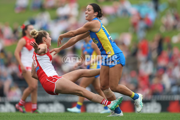 AFLW 2024 Round 08 - Sydney v Gold Coast - A-55348832