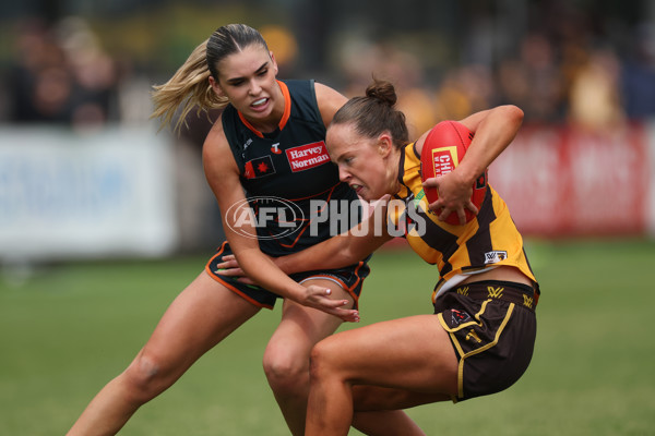 AFLW 2024 Round 08 - Hawthorn v GWS - A-55348862