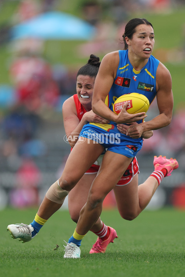 AFLW 2024 Round 08 - Sydney v Gold Coast - A-55348876