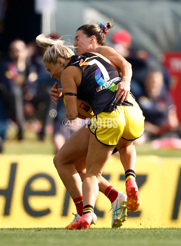 AFLW 2024 Round 08 - Melbourne v Richmond - A-55349466