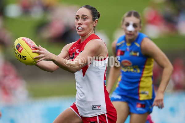 AFLW 2024 Round 08 - Sydney v Gold Coast - A-55349478