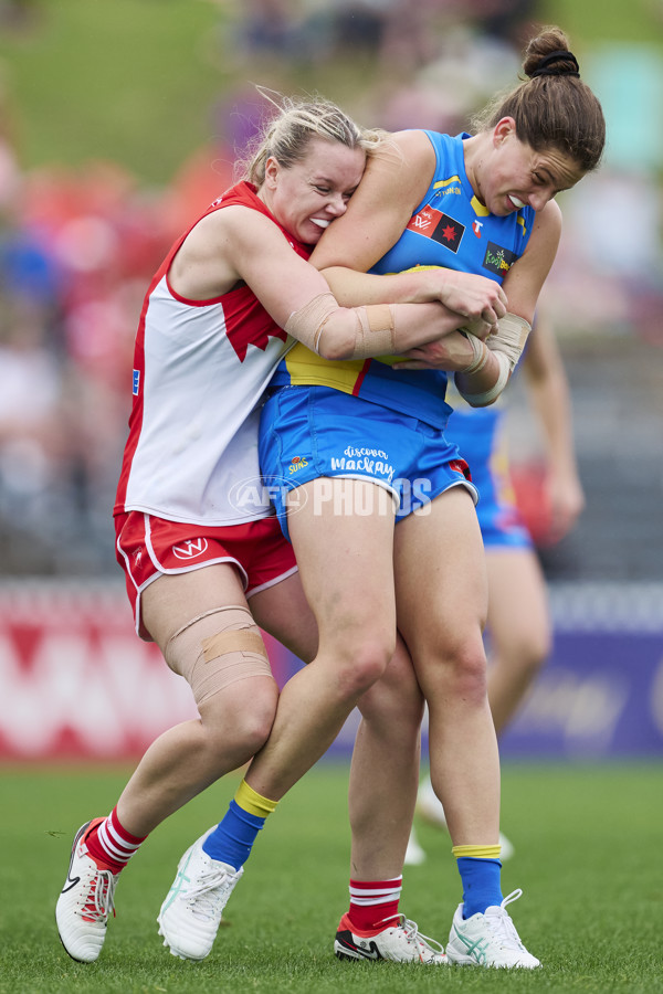 AFLW 2024 Round 08 - Sydney v Gold Coast - A-55351718