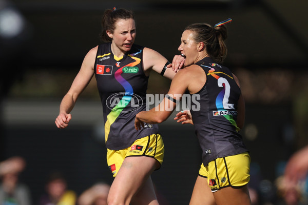 AFLW 2024 Round 08 - Melbourne v Richmond - A-55352647