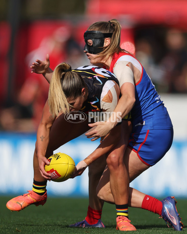 AFLW 2024 Round 08 - Melbourne v Richmond - A-55352727