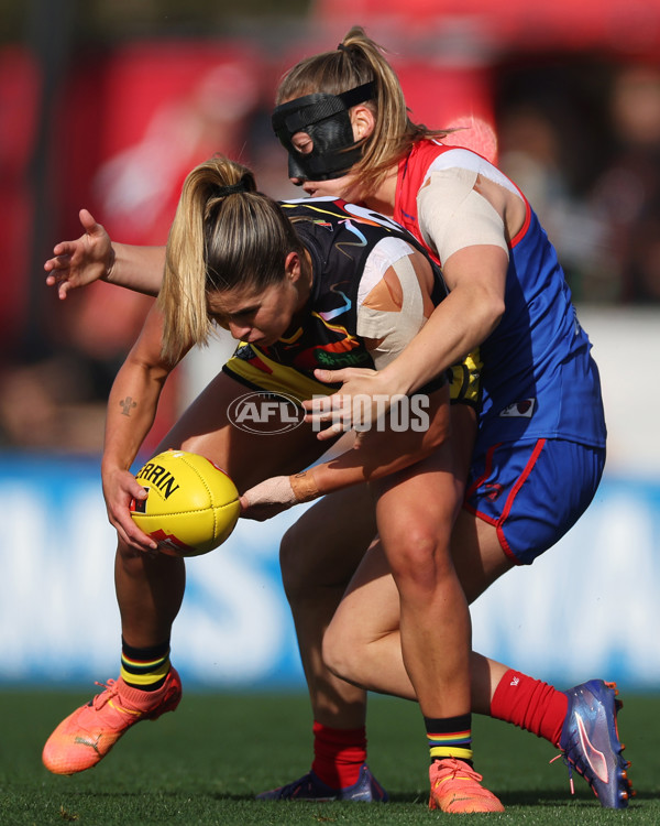 AFLW 2024 Round 08 - Melbourne v Richmond - A-55352728