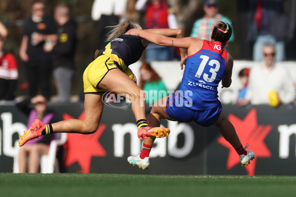 AFLW 2024 Round 08 - Melbourne v Richmond - A-55352730