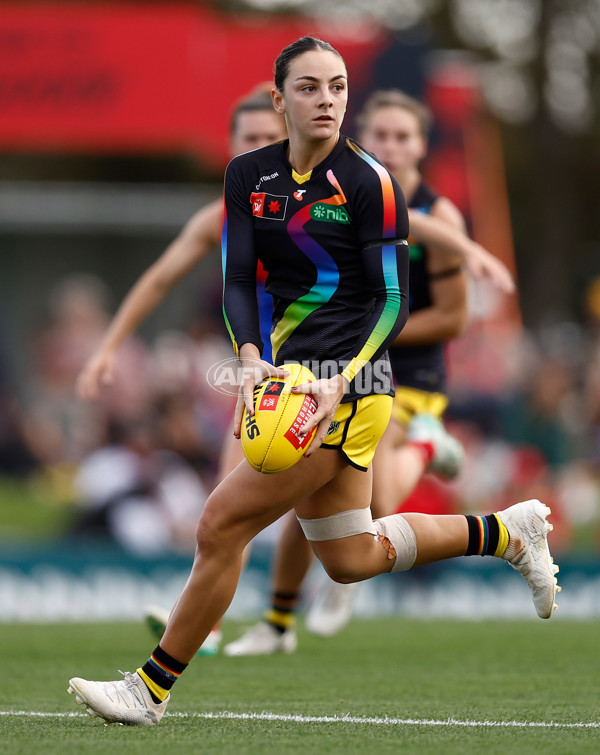 AFLW 2024 Round 08 - Melbourne v Richmond - A-55352736