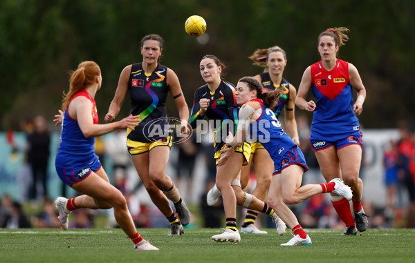 AFLW 2024 Round 08 - Melbourne v Richmond - A-55352743