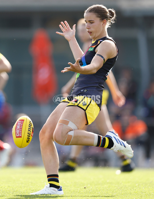 AFLW 2024 Round 08 - Melbourne v Richmond - A-55352744