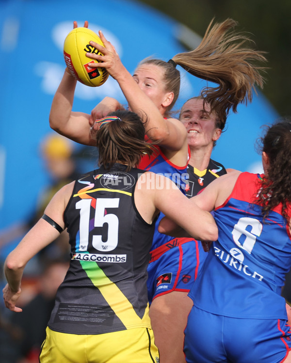 AFLW 2024 Round 08 - Melbourne v Richmond - A-55354992