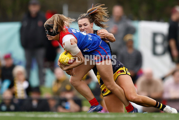 AFLW 2024 Round 08 - Melbourne v Richmond - A-55355166