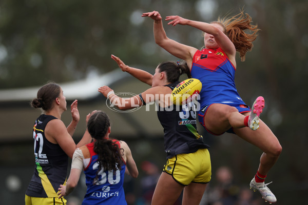 AFLW 2024 Round 08 - Melbourne v Richmond - A-55357325