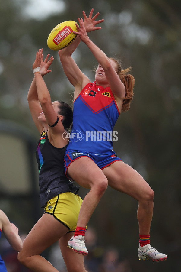 AFLW 2024 Round 08 - Melbourne v Richmond - A-55357326