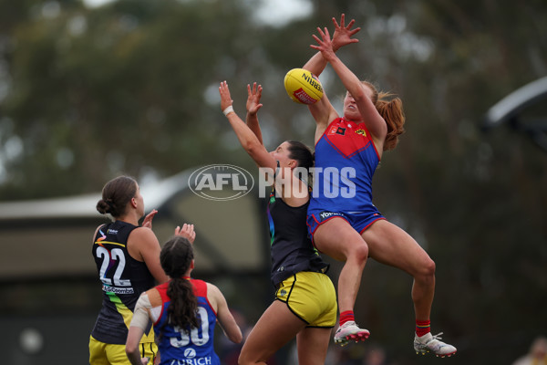 AFLW 2024 Round 08 - Melbourne v Richmond - A-55357328