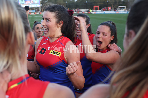 AFLW 2024 Round 08 - Melbourne v Richmond - A-55357359