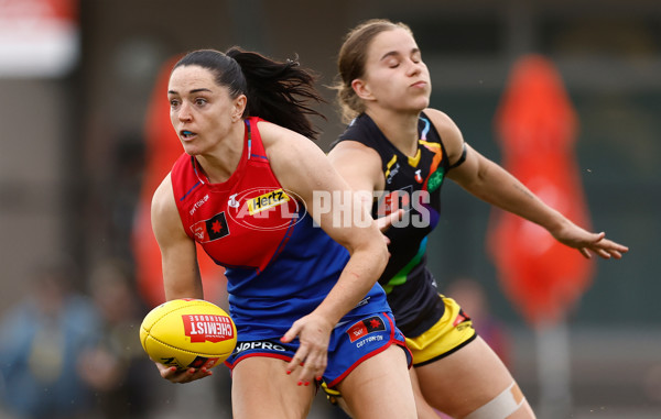 AFLW 2024 Round 08 - Melbourne v Richmond - A-55357708