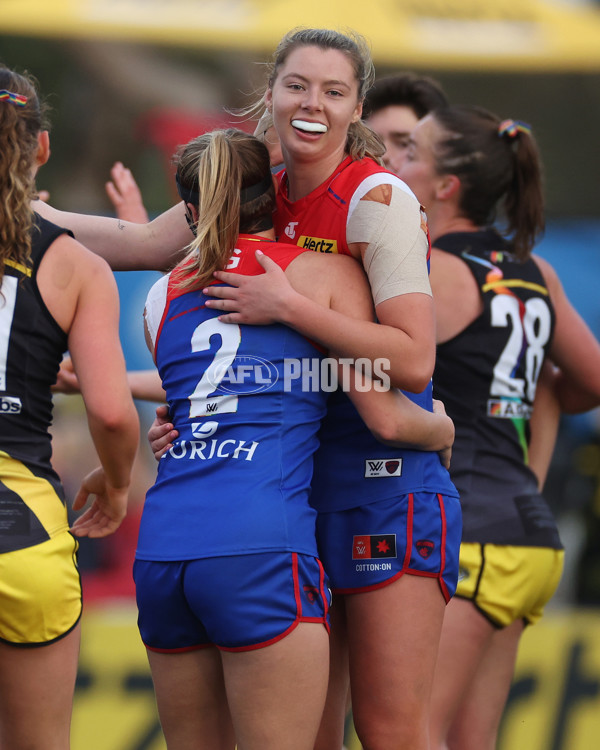 AFLW 2024 Round 08 - Melbourne v Richmond - A-55357726