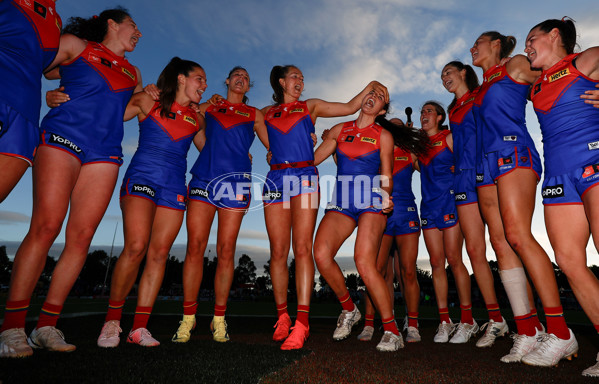 AFLW 2024 Round 08 - Melbourne v Richmond - A-55357752