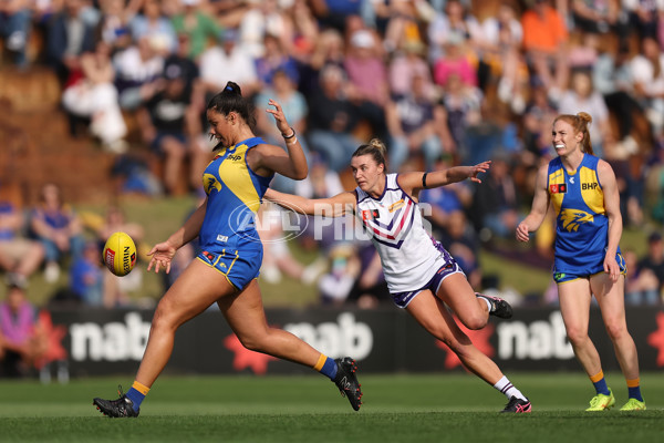 AFLW 2024 Round 08 - West Coast v Fremantle - A-55360932