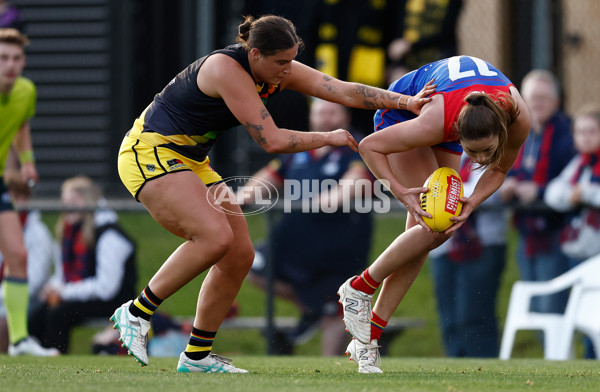 AFLW 2024 Round 08 - Melbourne v Richmond - A-55360939