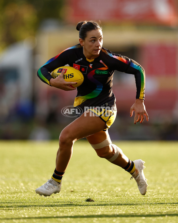 AFLW 2024 Round 08 - Melbourne v Richmond - A-55360940