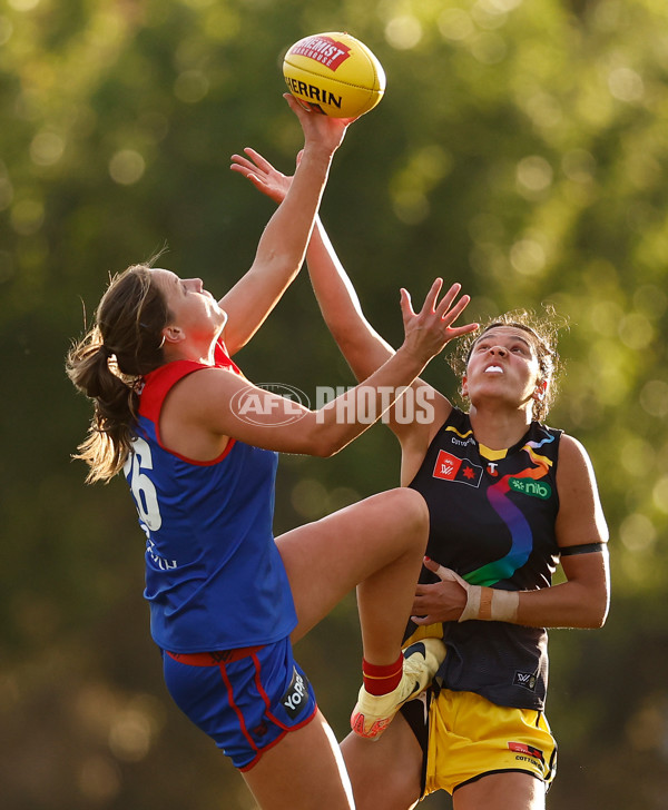 AFLW 2024 Round 08 - Melbourne v Richmond - A-55360941