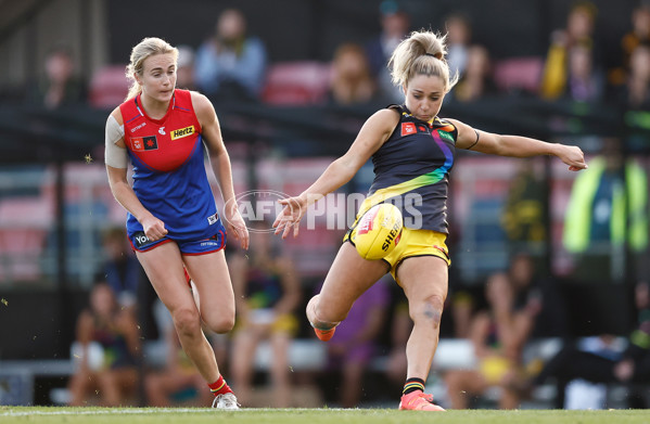 AFLW 2024 Round 08 - Melbourne v Richmond - A-55360945