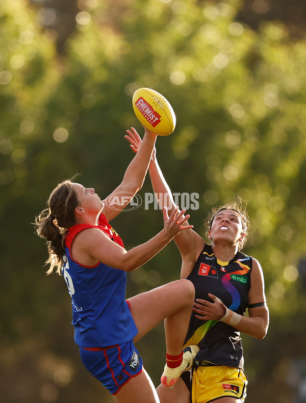 AFLW 2024 Round 08 - Melbourne v Richmond - A-55360948