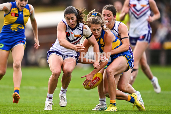 AFLW 2024 Round 08 - West Coast v Fremantle - A-55362515