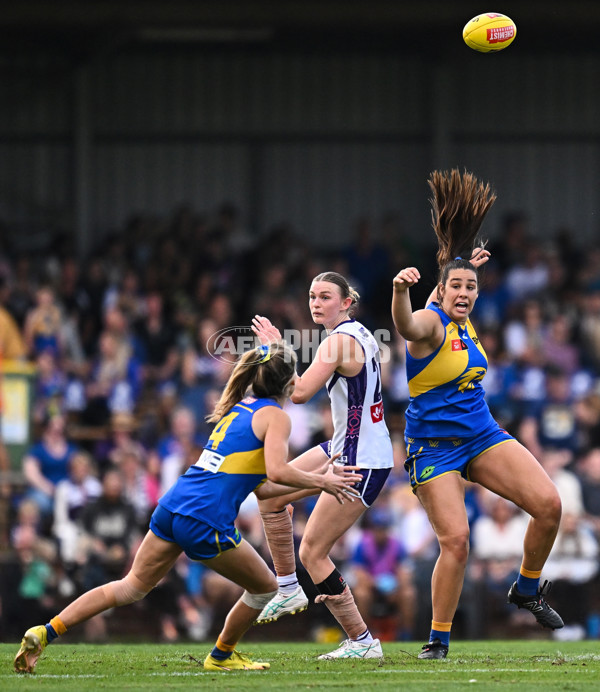 AFLW 2024 Round 08 - West Coast v Fremantle - A-55362518