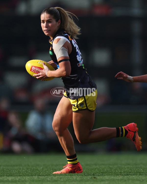 AFLW 2024 Round 08 - Melbourne v Richmond - A-55363416