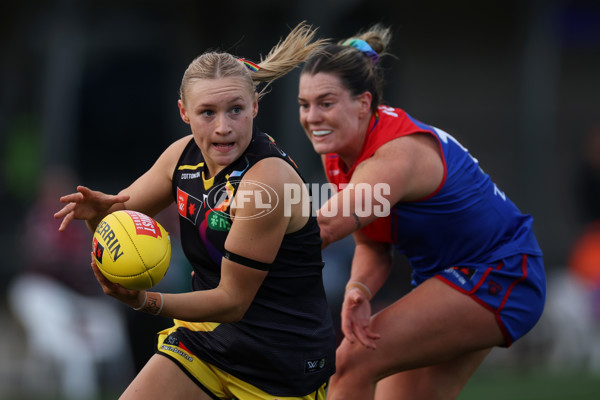 AFLW 2024 Round 08 - Melbourne v Richmond - A-55363431