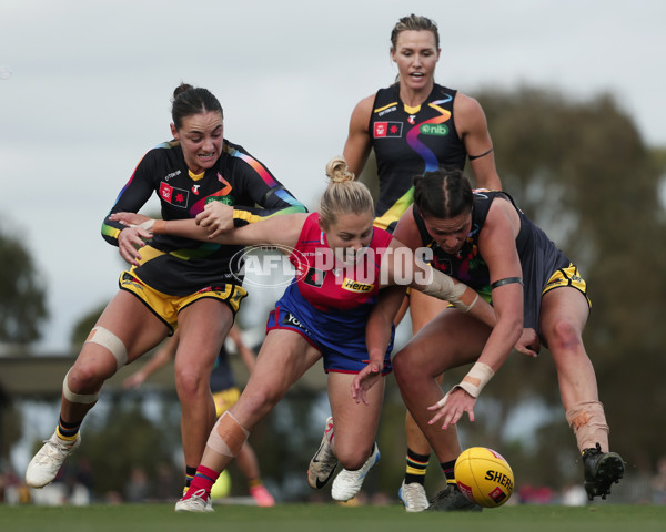 AFLW 2024 Round 08 - Melbourne v Richmond - A-55364983