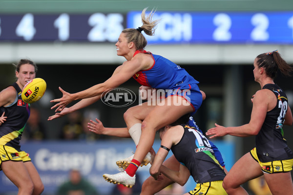 AFLW 2024 Round 08 - Melbourne v Richmond - A-55364987