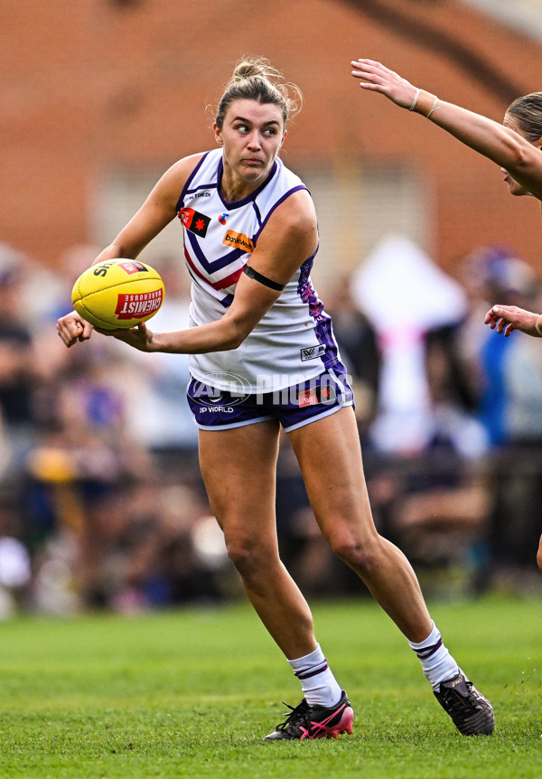 AFLW 2024 Round 08 - West Coast v Fremantle - A-55365029