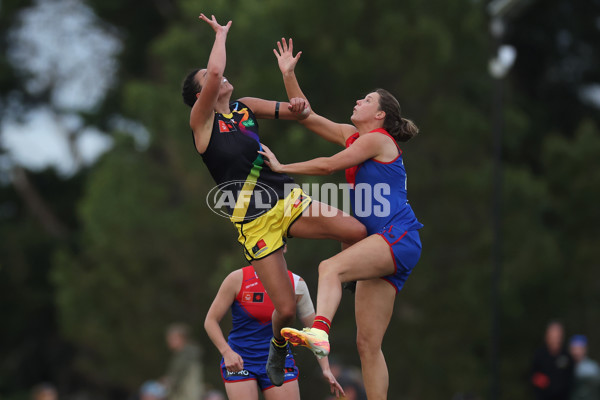 AFLW 2024 Round 08 - Melbourne v Richmond - A-55365053