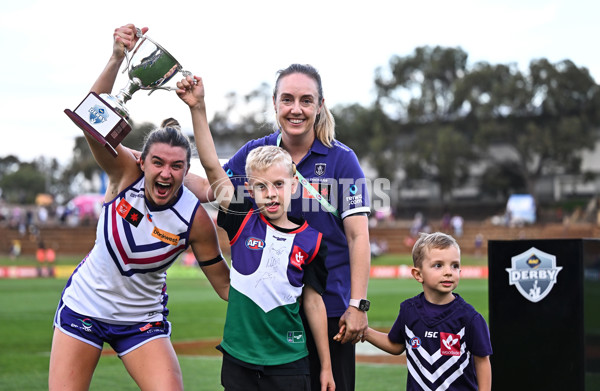 AFLW 2024 Round 08 - West Coast v Fremantle - A-55367726