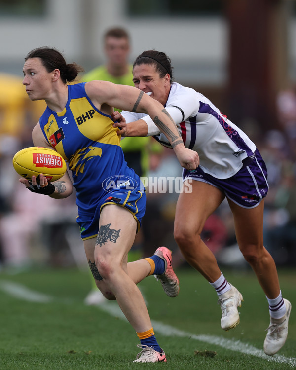 AFLW 2024 Round 08 - West Coast v Fremantle - A-55367767